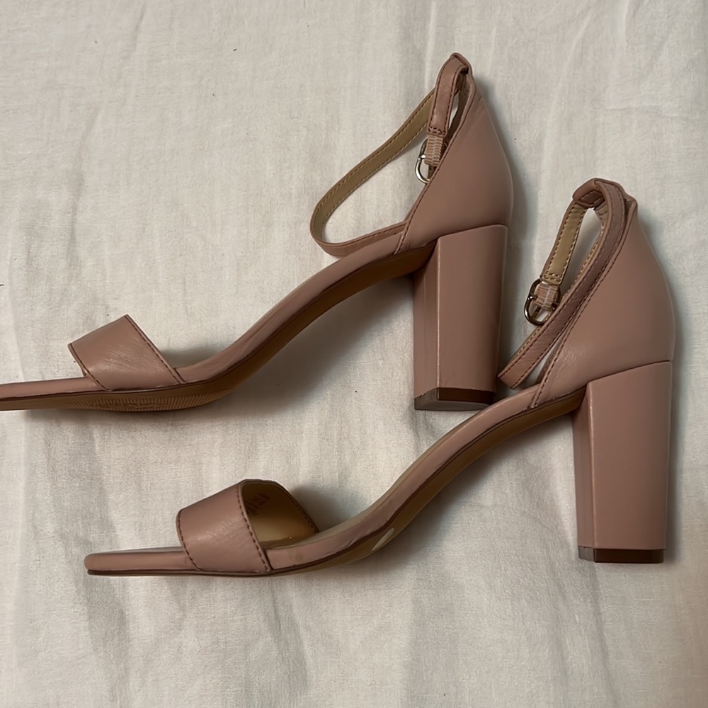 NWOT - Vince Camuto Corrine heels - blush pink - 7.5 / 38